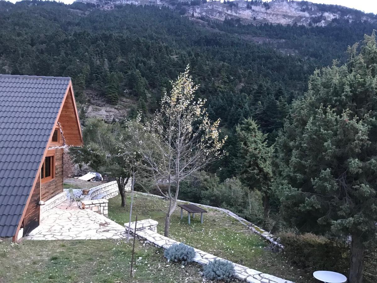 Chalet In The Forest Kalavryta Exterior foto